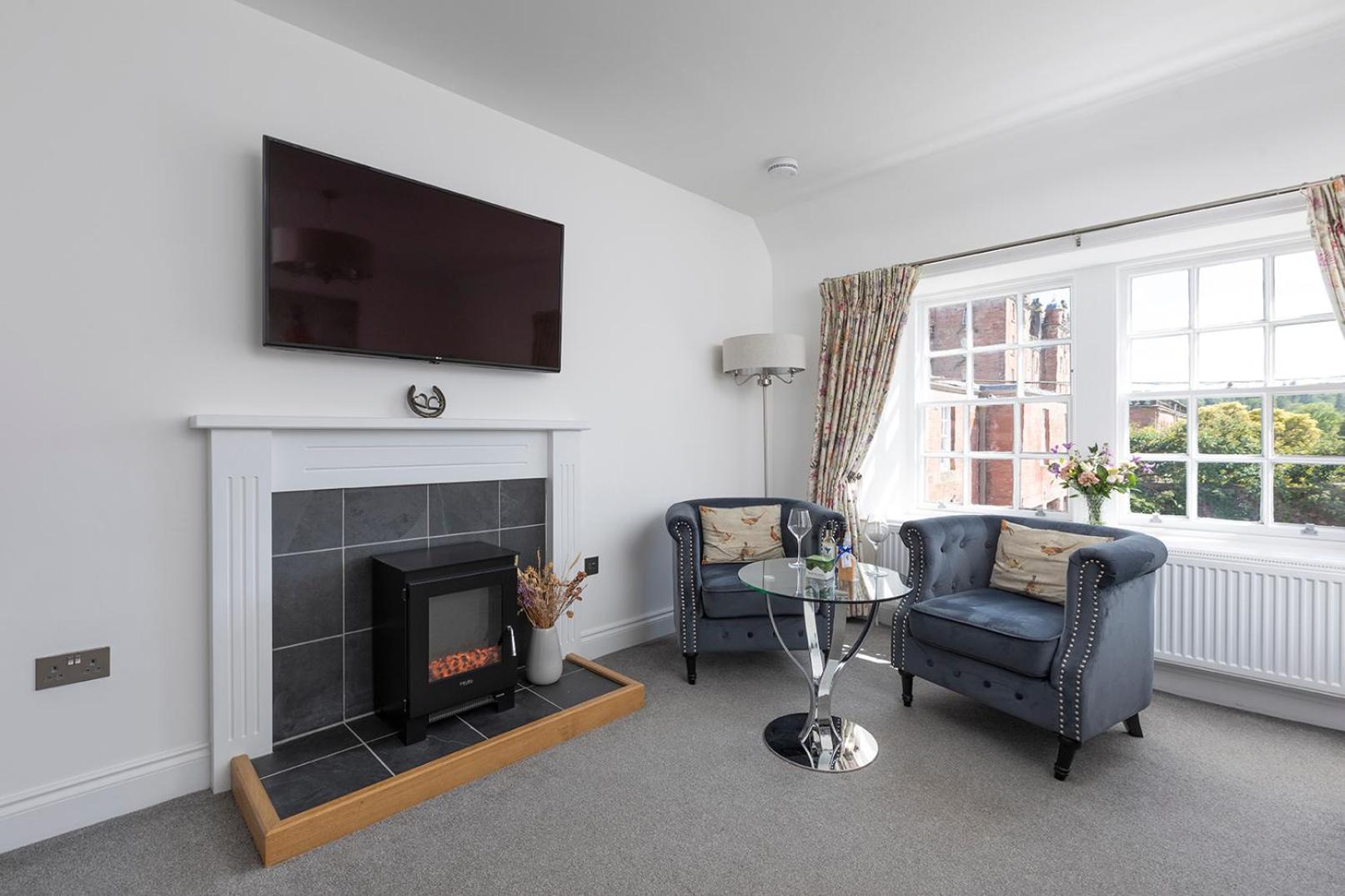 Stableyard Studio: Drumlanrig Castle Thornhill  Extérieur photo